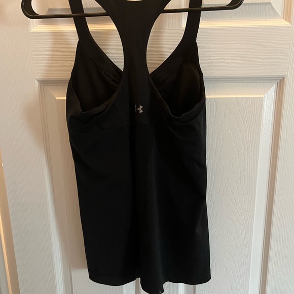 Under Armour Black Heat Gear Workout Tank - Picture 2 of 2